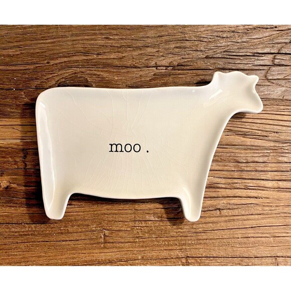 Magenta Exclusive Moo Cow Plate Stamped M Used Not Perfect - Picture 1 of 13